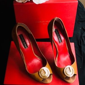 Charles Jourdan pumps